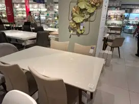 PROMO SET MEJA MAKAN HILTON