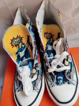 CONVERSE 70s BATMAN DC COMIC