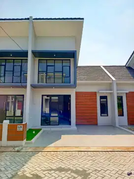 Rumah Murah 3 Kamar Tidur, 1,5 Lantai di Setu Bekasi dekat ke MM2100