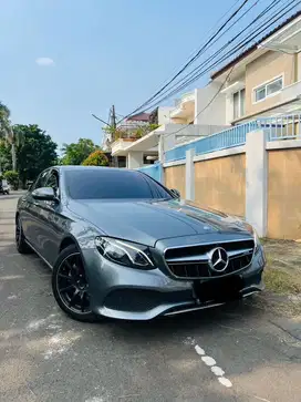 CASH MURAH MERCEDES E250 AVANTGARDE W213 ANTIK SPEEDO DIGITAL FACELIFT