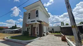 RUMAH 2 LANTAI DALAM CLUSTER DEKAT MALIOBORO