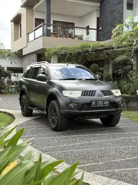 Mitsubishi Pajero Sport Exceed 2011 Matic ASLI BALI