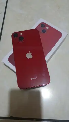 DI JUAL HP IPHONE 13 red 128 GB