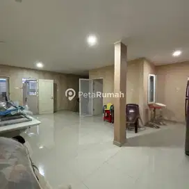 DIJUAL VILLA RUMAH SIAP HUNI KOMPLEKS MUTIARA PALACE MEDAN