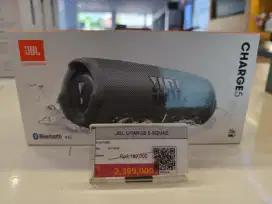 JBL CHARGE 5 SQUAD