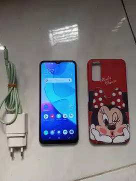 Vivo Y20 Ram 3/64 Ori retak sehelai Aman