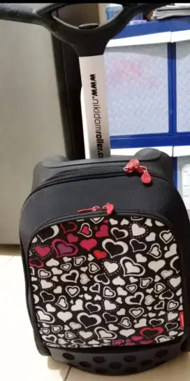 Tas sekolah Nikidom roller (Preloved)