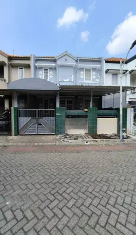 Rumah 2 Lantai Bagus SHM di Citraland Villa Sentra Raya