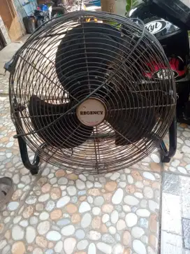 Kipas angin regensi tornado 18 inci