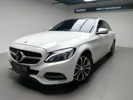 2014 MercedesBenz C200 Avantgarde W205