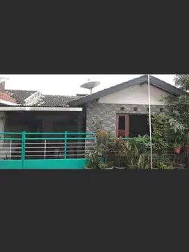 Rumah komplek Girimande Cikadut Bandung