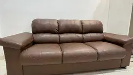 SOFA KULIT 3 SEATER MEREK MODIS