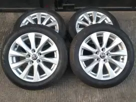 Veleg Toyota Camry hybrid Ring17 original