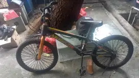 sepeda mtb Morison uk 18