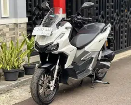 Honda ADV 160 tahun 2023