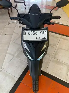 Beat deluxe smartkey 2025 Km 600