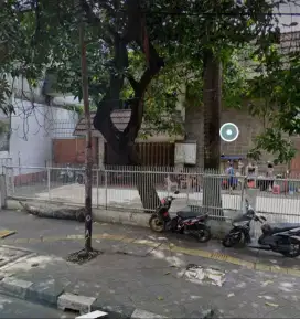 Rumah tua Tanjung Duren luas 799 M , harga murah dibawah njop