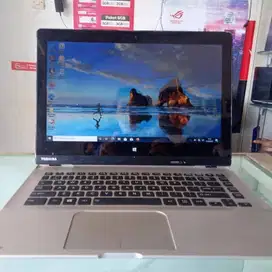 Toshiba Satellite Click 2 L35W-B3204