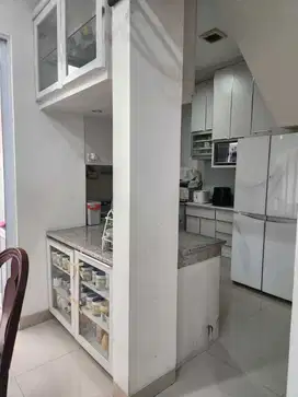 Dijual rumah digreenlake city jakbar