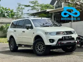 Pajero Exceed Diesel AT Putih 2015