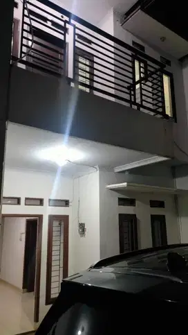 DISEWAKAN / dikontrakan rumah mewah depok bulanan