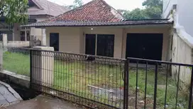 Disewakan Bangunan Strategis 300m² - Lokasi Pusat Kota Purwakarta
