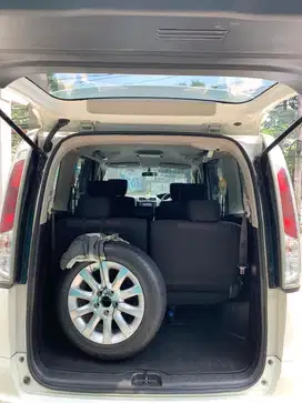 Nissan Serena 2014 Bensin