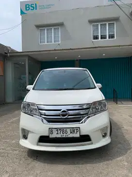Nissan Serena 2014 Bensin