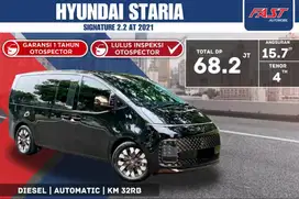 HYUNDAI STARIA SIGNATURE 7 SEAT 2021 2.2 AT DIESEL PANORAMIC KM.32#F4S