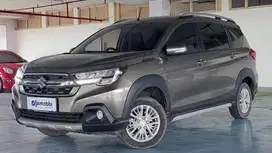 Like New Suzuki XL7 Like New 1.5 Zeta Bensin-MT 2022 Abu-abu
