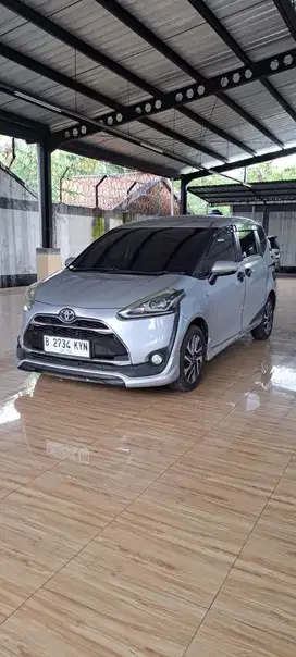 Toyota Sienta 2016 Bensin