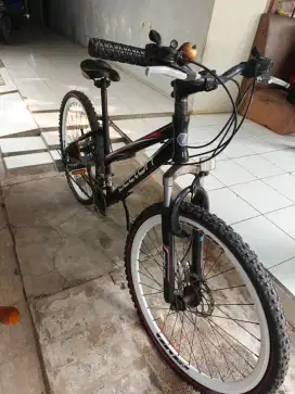 Sepeda gunung model lawas
