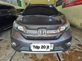 Honda BR-V E Tahun 2017 Matic Km 60 rb Antik