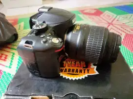 Nikon D5100 + lensa kit 18-55 mulus siap pakai