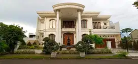 Dijual Rumah Mewah Ada Private Pool - Golf Terrace BSD