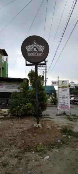 Signboard toko untuk di pinggir jalan