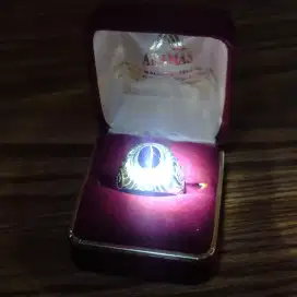 Cincin batu blue cat eyes