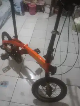 Sepeda lipat pacific noris uk16 8speed