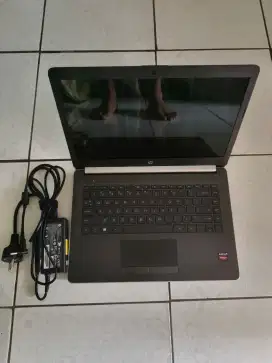 Laptop HP 14 Inch Amd A9