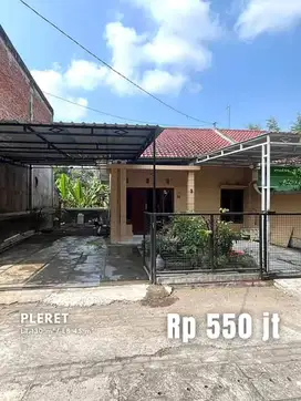 Dijual Rumah Halaman Luas di Pleret Bantul