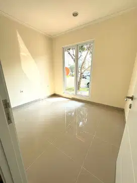Dijual Rumah Hook VERDI Symphonia Summarecon Serpong – Siap Huni, 2.6M