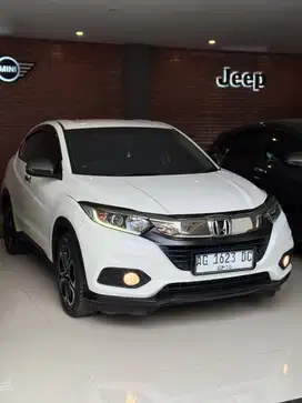 Honda HR-V E CVT 1.5 plat AG 2018 dani mobil bekas sekoto kediri