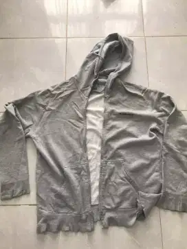 Dijual jaket converse