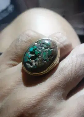 pirus persia kerikil buhun