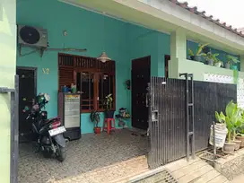 Rumah 2 lantai Strategis di Jalan Raya Pekayon bekasi