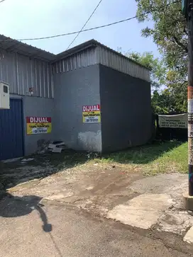 Dijual gudang / workshop