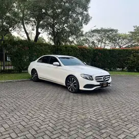 Merc Benz E200 Avantgarde NEW  PROFILE 2021