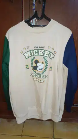 Sweater H&M Mickey mouse oversize