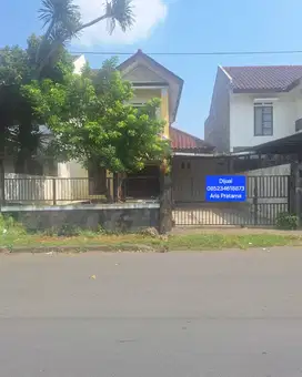 RUMAH DI BOULEVARD DI TAMANSARI MAJAPAHIT PEDURUNGAN SEMARANG