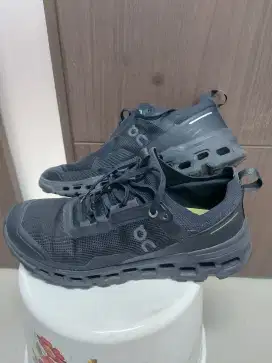 sepatu on cloud ultra 2